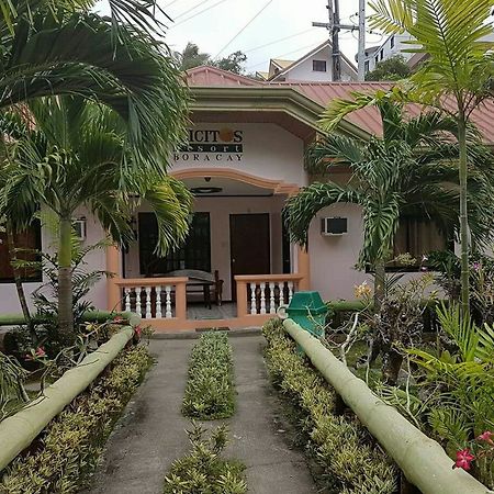 Ilicitos Resort Boracay Balabag  Buitenkant foto